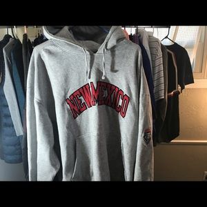 UNM Lobos fleece hoodie size 2XL.